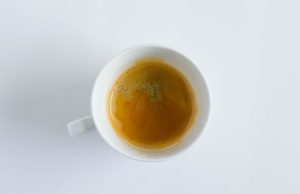 Woreczek energetyczny: szybkie pobudzenie bez kawy i napojów energetycznych